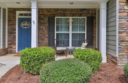 Fortson House | Great location! Spacious 4BR home in N. Columbus