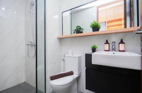 Semanggi Apartment | Great Location Studio at The Newton Ciputra World 2 Apartment By Travelio