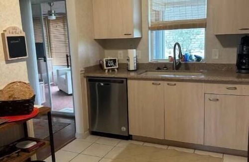 Del Mar House | Great Location!