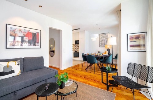Sao Bento Apartment | Great Location w/AC 3-Bed Duplex for Families ONLY