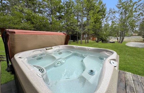 McCall Cabin | Great McCall Location w/Hot Tub & Large Yard