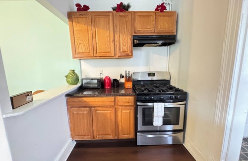 Anacostia Apartment | Great NICE 5-Beds easy parking near Transportation