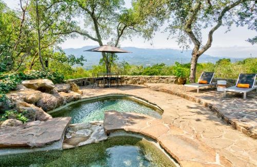 Glen Ellen House | Great Oak Manor