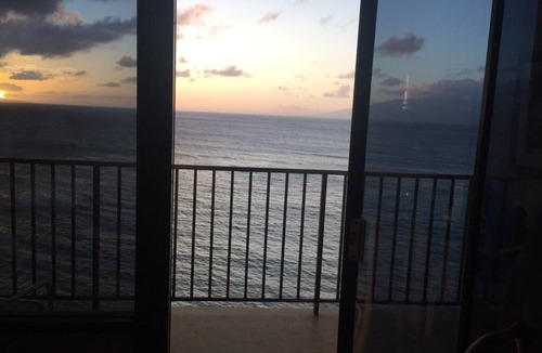 Kahana Apartment | Great ocean view at the best price on West Maui