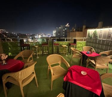 Giza Hotel | GREAT PYRAMIDS Hotel
