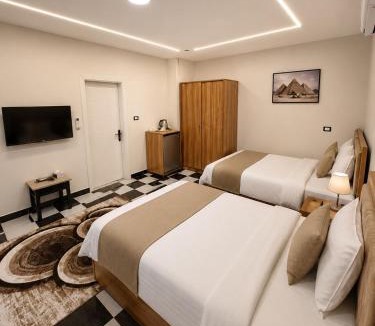 Giza Hotel | GREAT PYRAMIDS Hotel