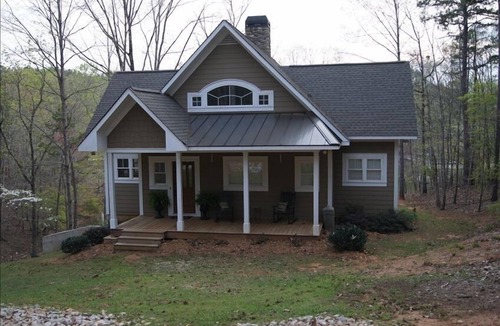 Reed Creek House | GREAT RATES! Deep Water, Great House, & Awesome Location!