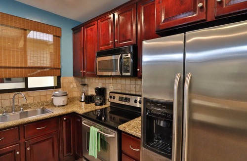 Jaco Condo | Great second floor condo with pool view- Best location in Jaco beach