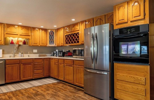 Shell House | Great Shell Wyoming Escape- Large Family Retreat at the Base of the Bighorn Mountains