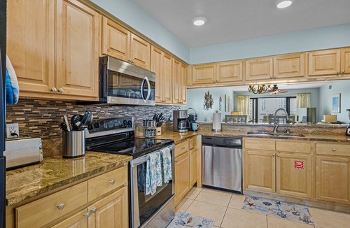 Cocoa Beach Condo | Great side ocean views and has great reviews steps to the beach Sandcastles 615