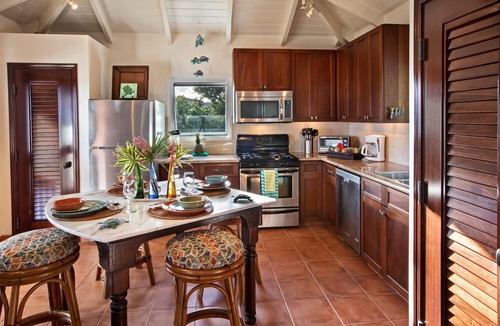 Estate Leinster Bay Villa | Great Turtle Villa, All Solar, Luxury Villa with Super Views/Pool/2-8 Guests