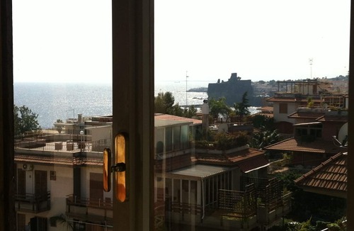 Aci Trezza Apartment | Great view and close to the sea