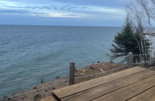 Two Harbors Cabin | Great view on Lake Superior