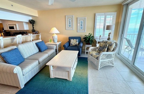 Park Shore Condo | Great views from this 12th floor condo! - CL1202