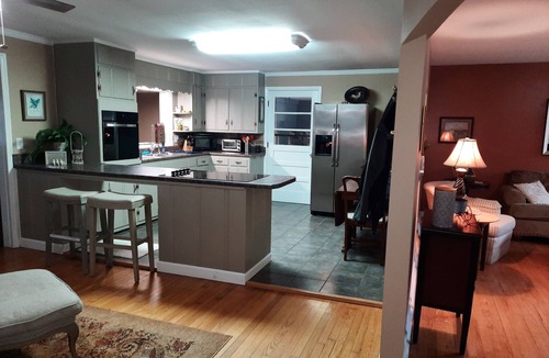 Estill Springs House | Great waterfront property on Tims Ford Lake! FLAT LOT, DOCK & 400 ft of shore!
