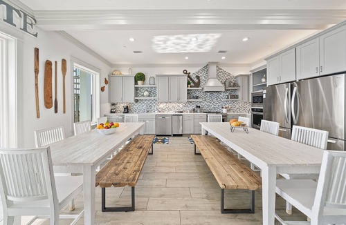 Laguna Beach Estates House | "Great White" Great Family Vacation! Beachfront + Private Pool