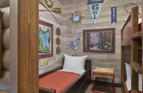 Rural Estates Hotel | Great Wolf Lodge Naples