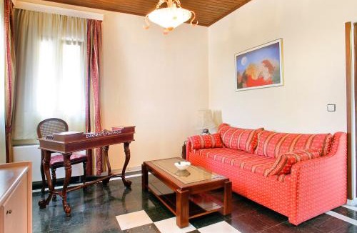 Chios Town Hotel | Grecian Castle Chios