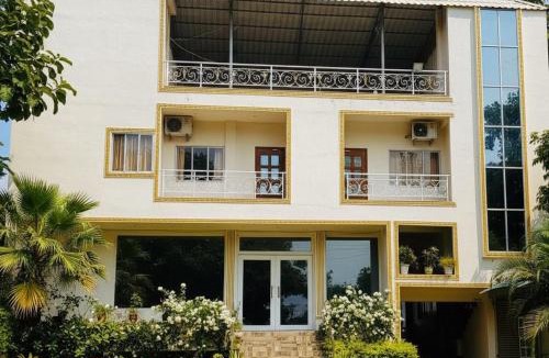 Deoghar Hotel | green acres