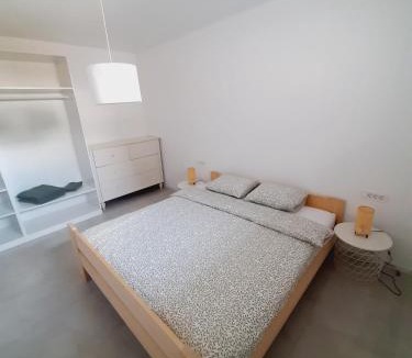 Lesce Apartment | Green Bee Apartment