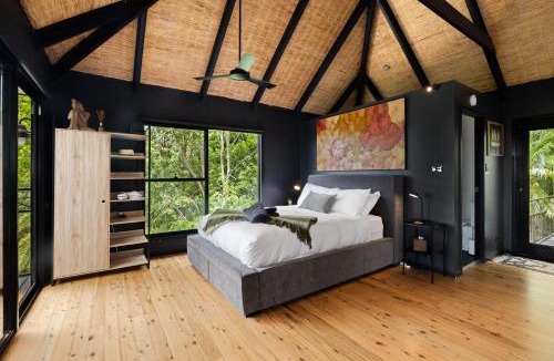Milton House | Green Buddha