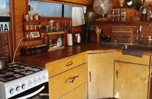 Beit Hillel Ski Chalet | Green Bus