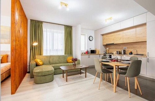 Calea Sever Bocu Apartment | GREEN FOREST ApArt Hotel - DeLuxe Apartment with Balcony, Free Parking, near AMAZONIA