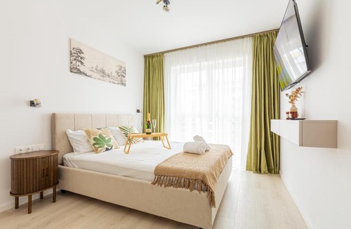 Calea Sever Bocu Apartment | GREEN FOREST ApArt Hotel - DeLuxe Apartment with Balcony, Free Parking, near AMAZONIA
