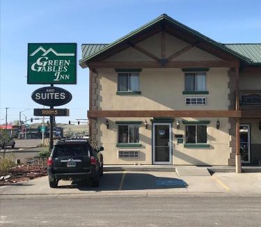 Cody Hotel | Green Gables Inn