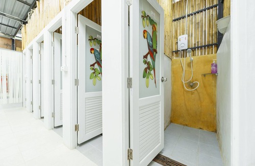 Ban Lo Ti Pa Hostel | Green Gen Hotel Phuket