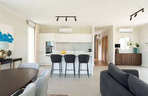 Noto Villa | Green Hill with pool and terrace - My Rental Homes