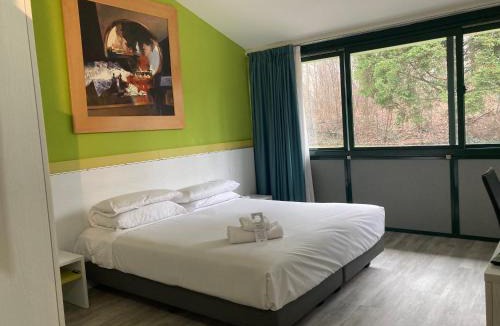 Corgeno Hotel | Green Hotel