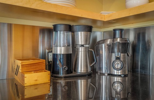 Green Lake House | Green Lake Getaway - Modern Comforts, Ideal Location - A Great Seattle Escape!