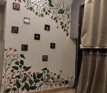 Hazratganj Hostel | Green Olive