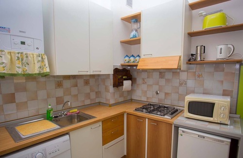 Barriera Vecchia-San Giacomo Apartment | Green Rainbow apartment with free WI-FI
