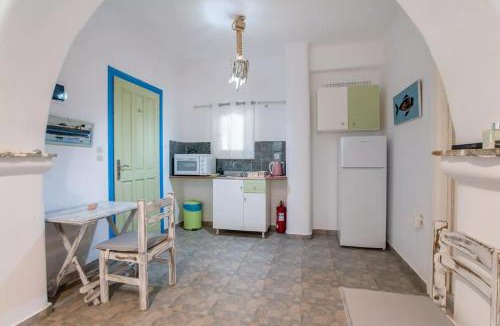Paros Apartment | Green Retreat Studios
