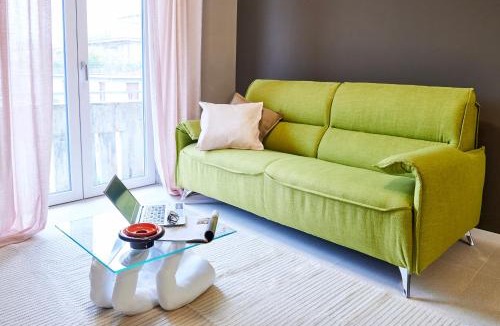 Bullona House | GREEN RIBBON
