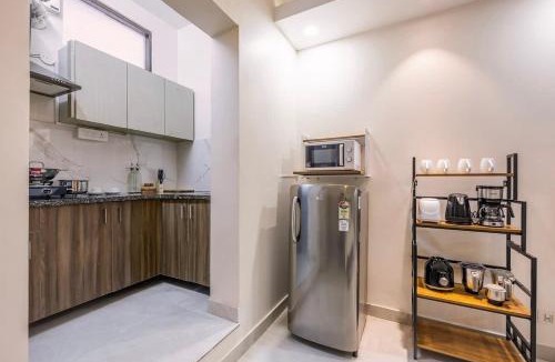 Sector 40 Apartment | Green stays brighter days