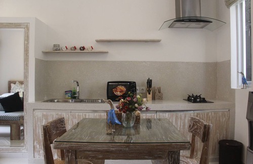 Sunset Road Apartment | Green Studio Apartment Seminyak