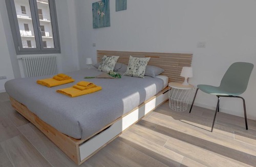 Cernobbio Apartment | Green Terrace in Cernobbio center