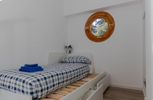 Cernobbio Apartment | Green Terrace in Cernobbio center