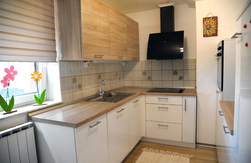 Ormoz Apartment | Green Touch