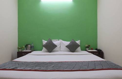 Teynampet Hotel | Green Tree Hotel