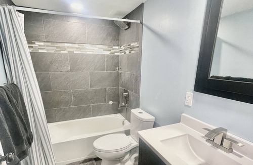 Commerce Township House | Greenlawn Clean/Cozy Ranch Home in Commerce