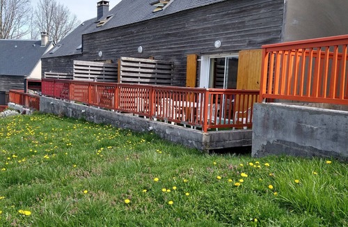 La Salvetat-sur-Agout Ski Chalet | Green vacations