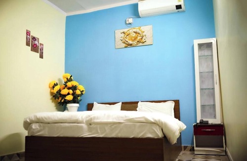 Srinagar Hotel | Green valley Hotel & Restaurant