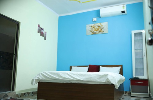 Srinagar Hotel | Green valley Hotel & Restaurant