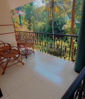 Kumily House | Green View