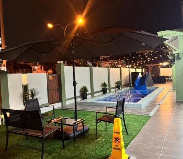Klang Villa | Green Villa Bukit Tinggi#event house#karaokeroom#swimmingpool