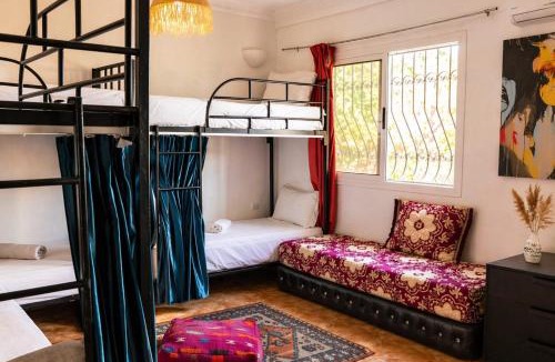 Tamrhakht Hostel | Green Wave Surf House